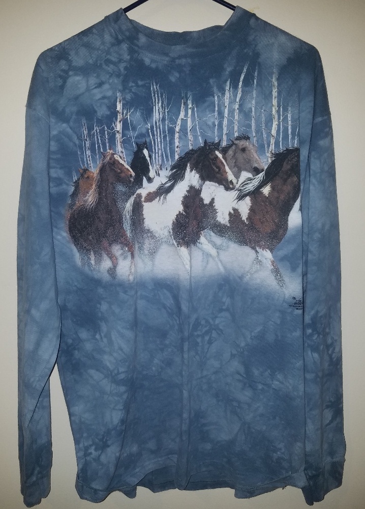 "The Mountain" brand animal tshirt (L)
